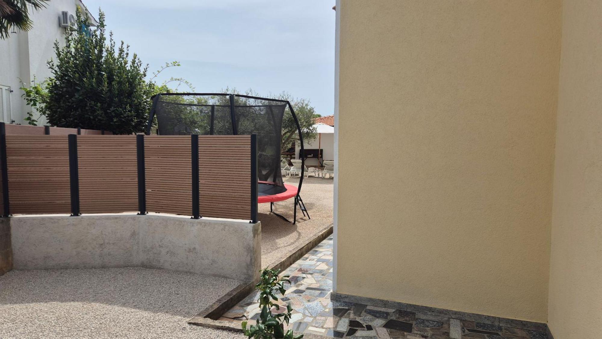 Apartment Vinja Porec - Privat Garden - Whirlpool Exterior photo